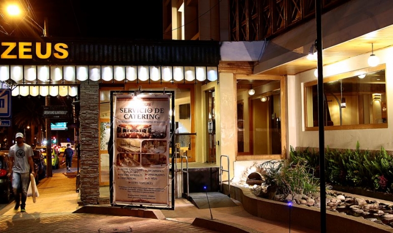 Hotel Zeus